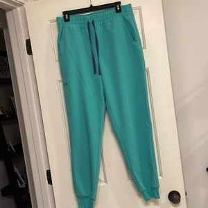 Figs high waisted surgical green scrub pants